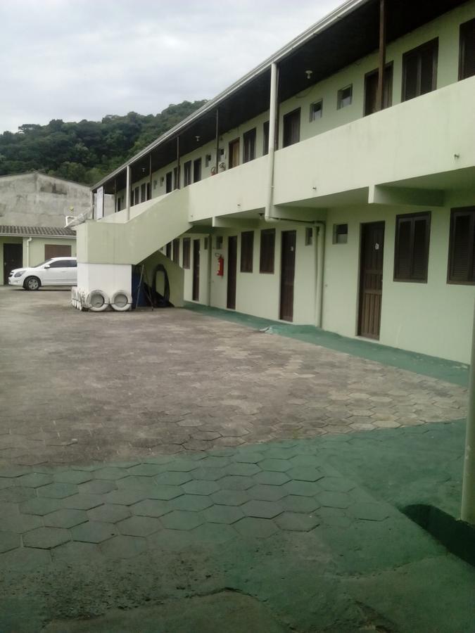 Hotel Pousada Guaratuba Exteriör bild